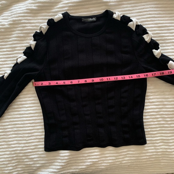 Alexander McQueen knit bow sweater - Picture 9 of 15